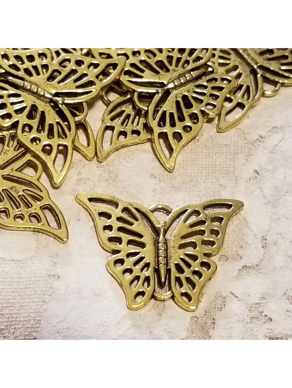 Filigree Butterfly Pendants Antiqued Gold Plated Pewter Metal 39x29mm 2 pcs